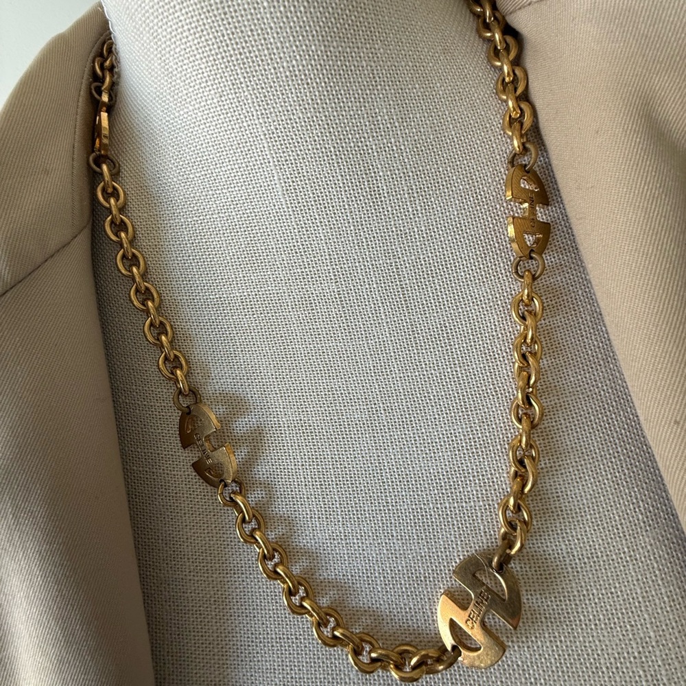 CELINE Maillon Triomphe Necklace - Picture 9 of 10